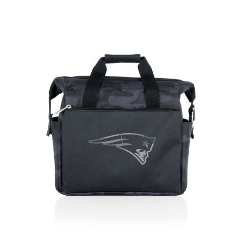 On The Go Lunch Bag Cooler - New England Patriots, Black Camo