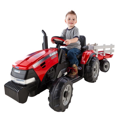 Case IH Magnum Tractor w/ Trailer 12V Ride-On, Red