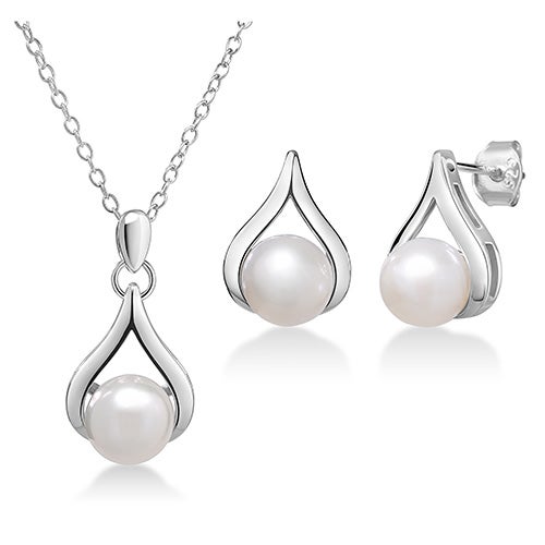 Pearl Earring & Necklace Set
