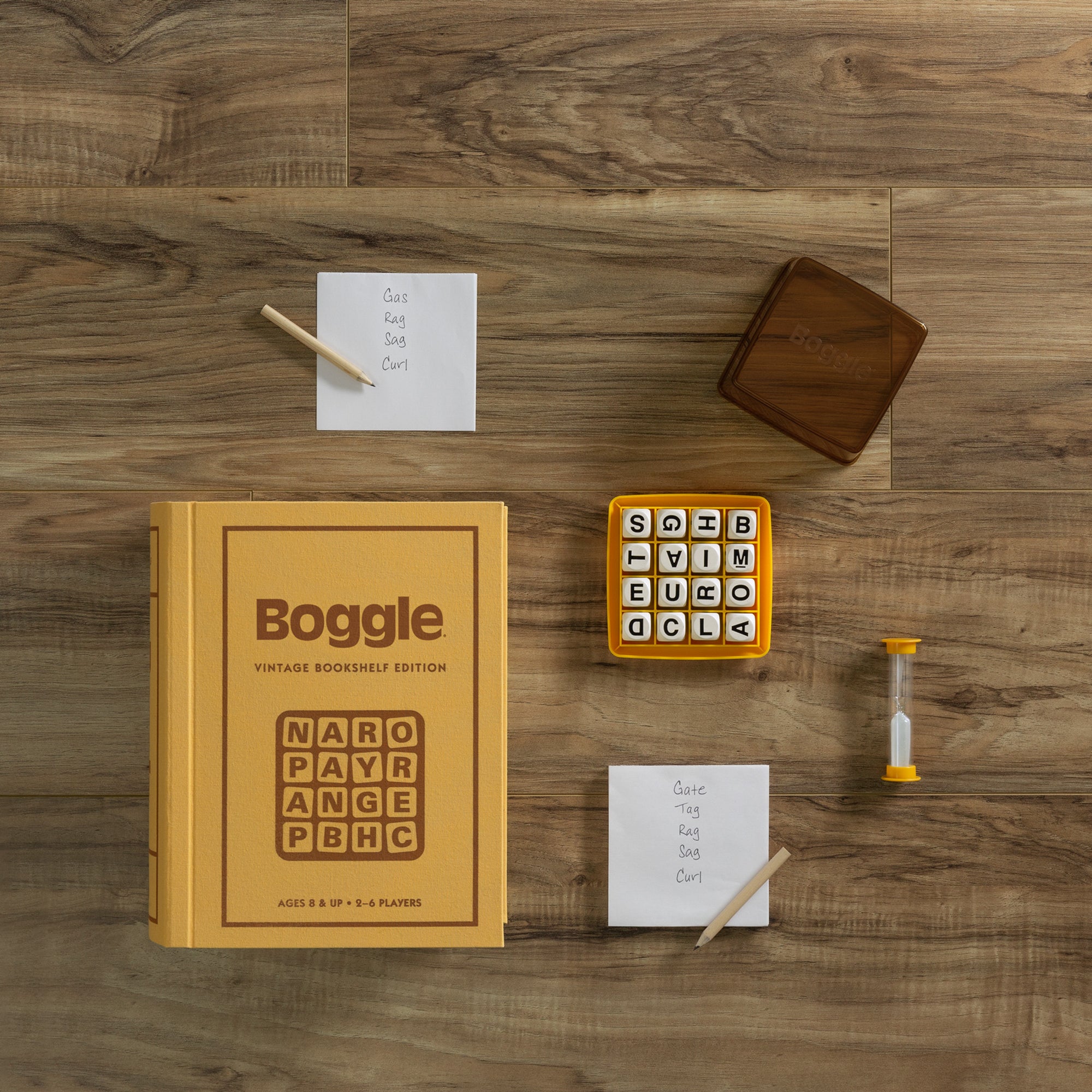 Boggle Vintage Bookshelf Edition Board Game Ages 8+ Years