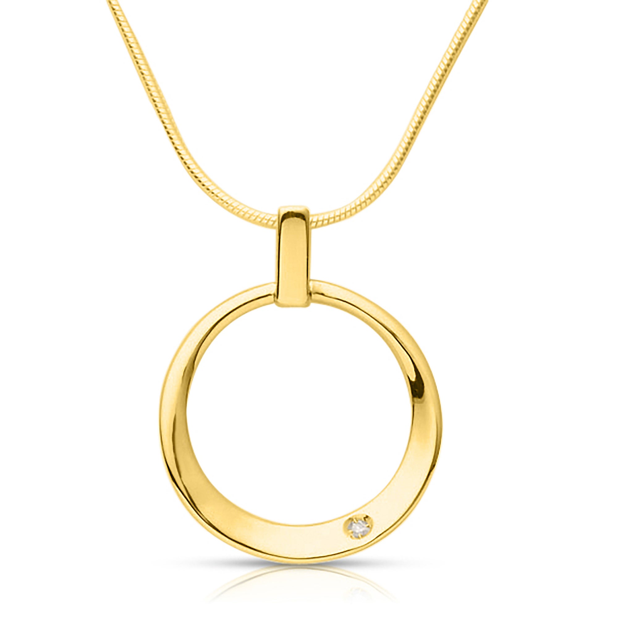 Circle Pendant Diamond Necklace Gold